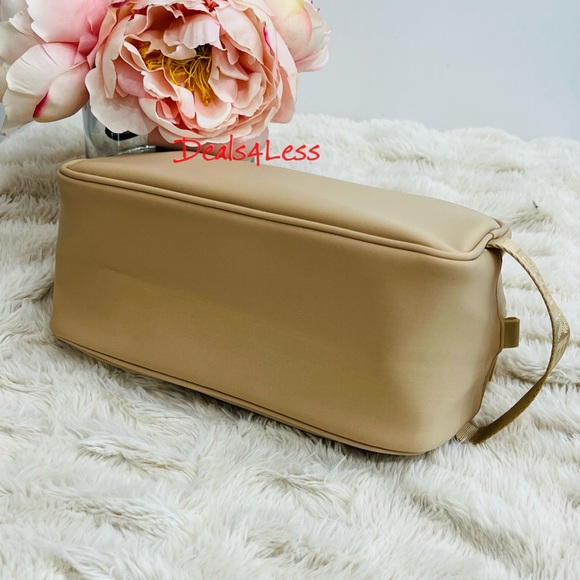 Burberry Bag Pouch Case Cosmetics Toiletry Travel Logo Handle Zippered New - Picture 6 of 10